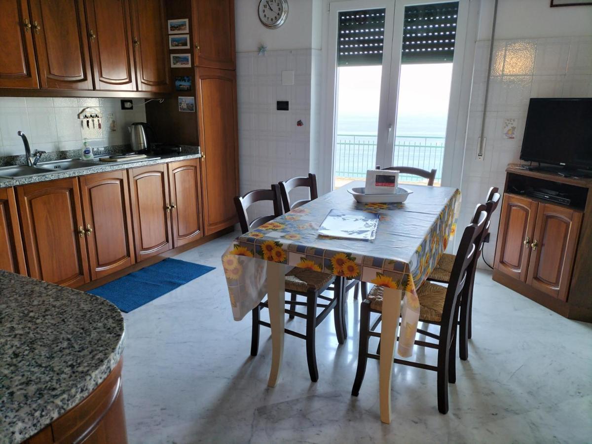 Sarina House Ocean View Villa Lavagna Exterior photo